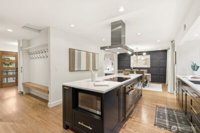 14317 SE 49th Street , Bellevue, WA 98006 - Photo 17