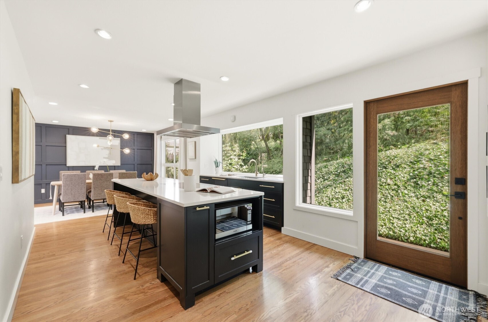 14317 SE 49th Street , Bellevue, WA 98006