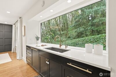 14317 SE 49th Street , Bellevue, WA 98006 - Photo 16