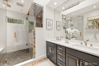 14317 SE 49th Street , Bellevue, WA 98006 - Photo 24