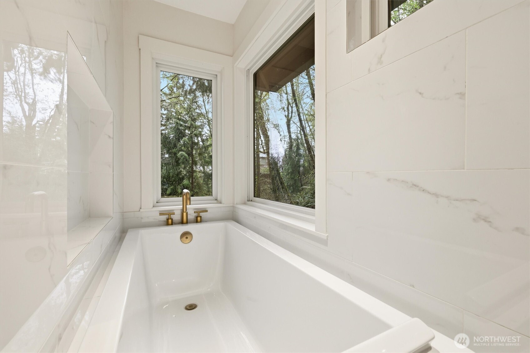 14317 SE 49th Street , Bellevue, WA 98006