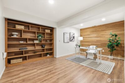 14317 SE 49th Street , Bellevue, WA 98006 - Photo 35