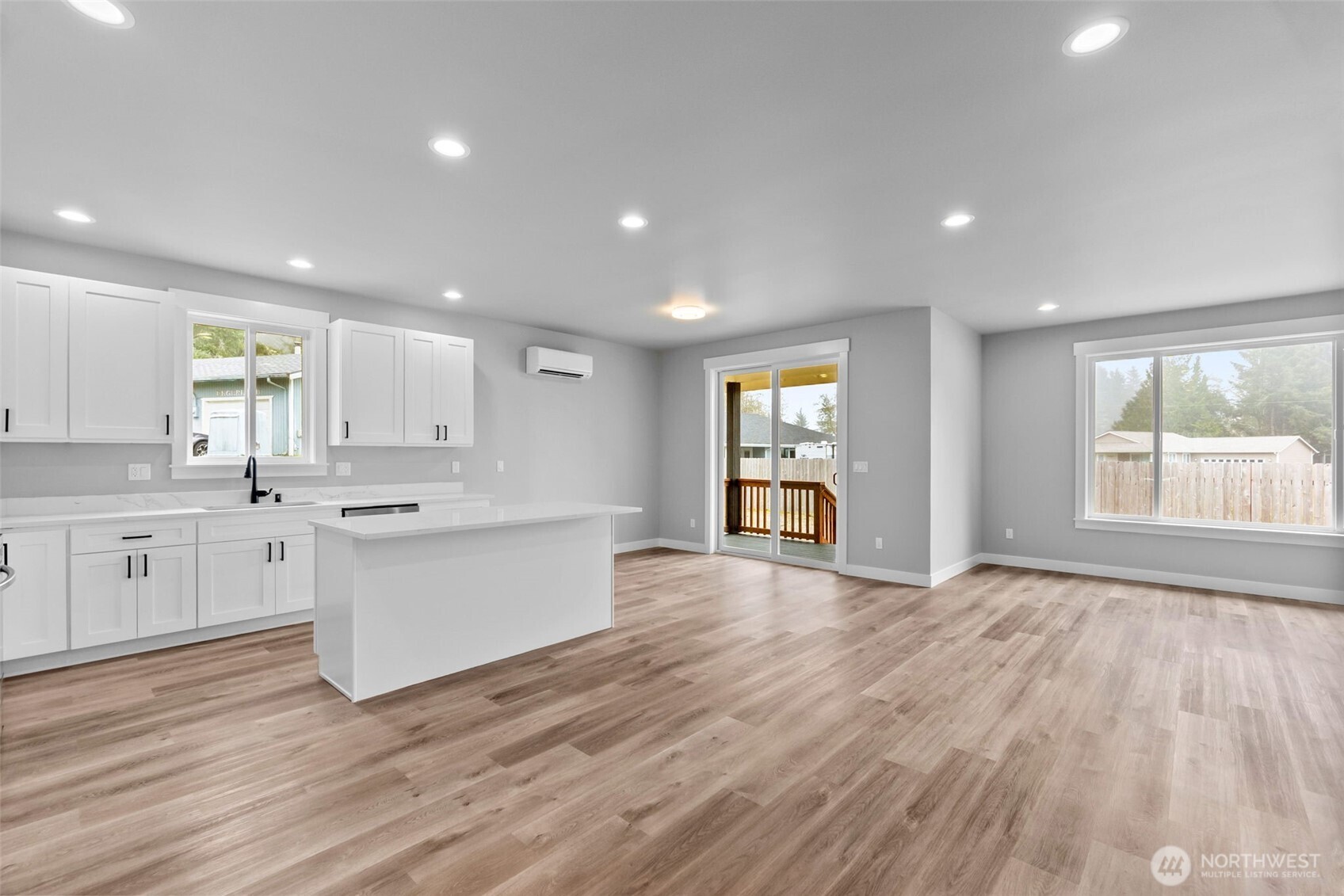 738 Gadwell Court SE, Ocean Shores, WA 98569