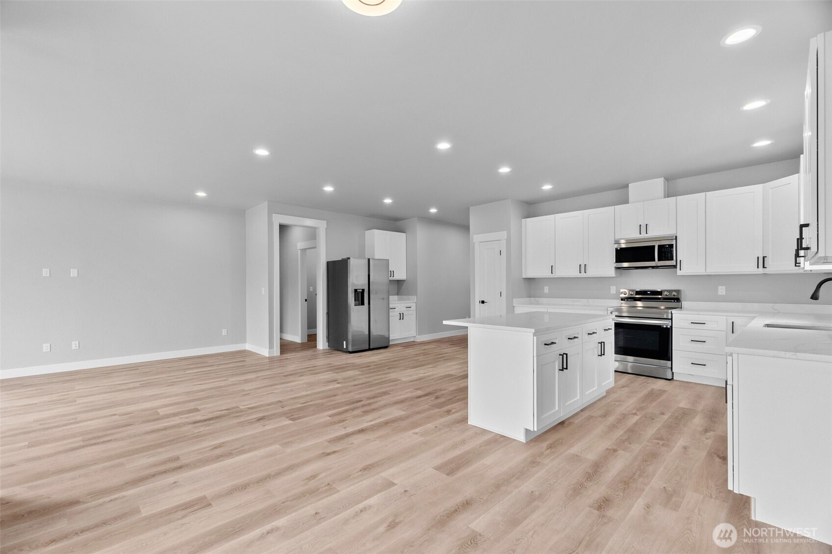 738 Gadwell Court SE, Ocean Shores, WA 98569