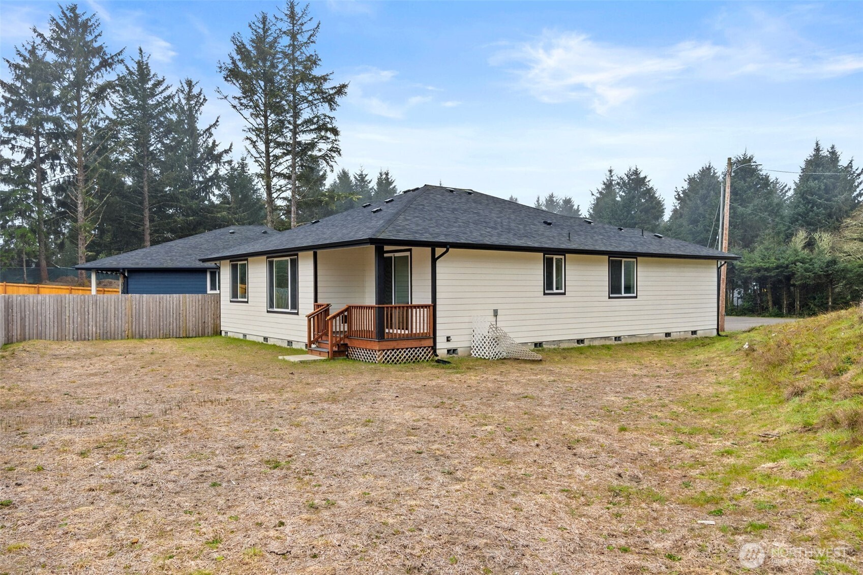 738 Gadwell Court SE, Ocean Shores, WA 98569