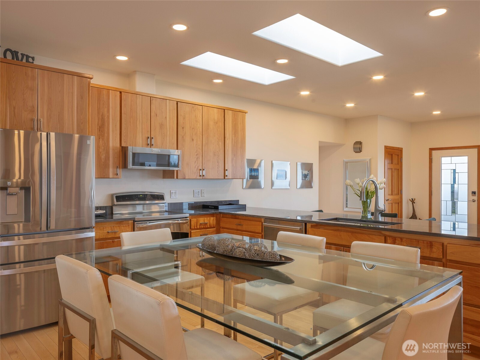 3109 S City Lights Place , Port Angeles, WA 98362