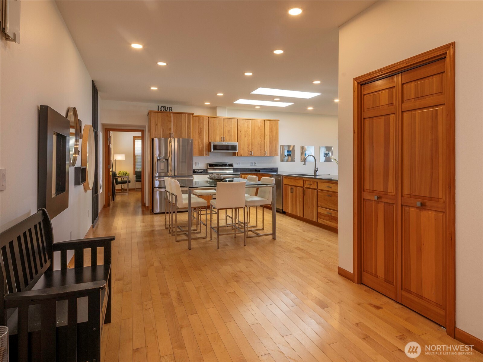 3109 S City Lights Place , Port Angeles, WA 98362