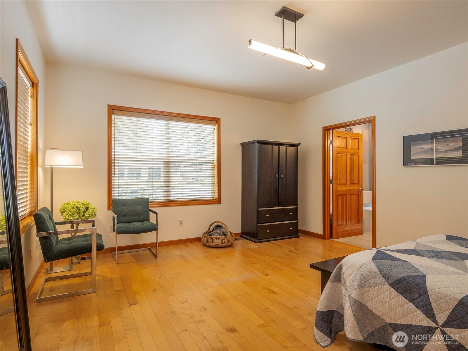 3109 S City Lights Place , Port Angeles, WA 98362