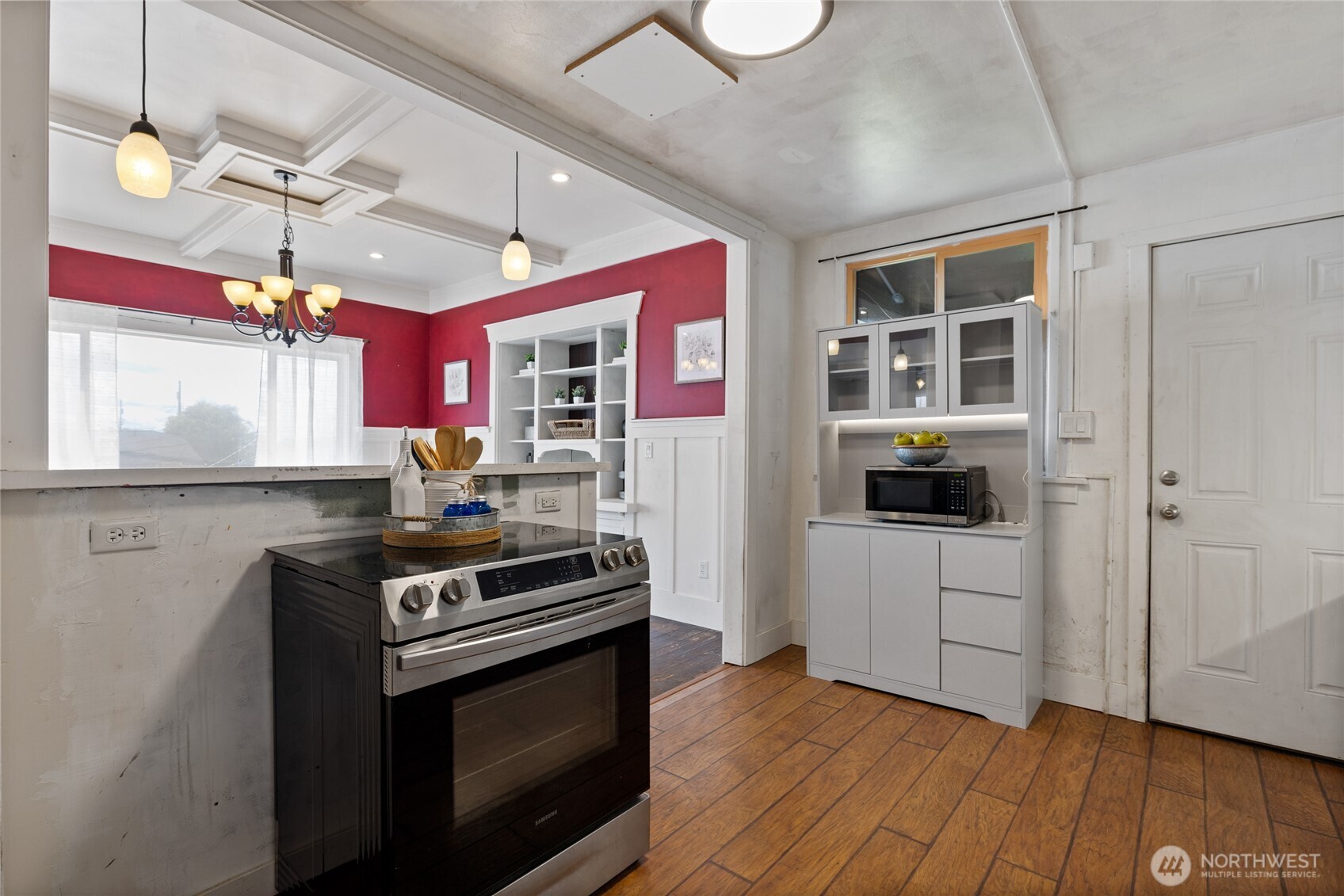 2346 S I Street , Tacoma, WA 98405