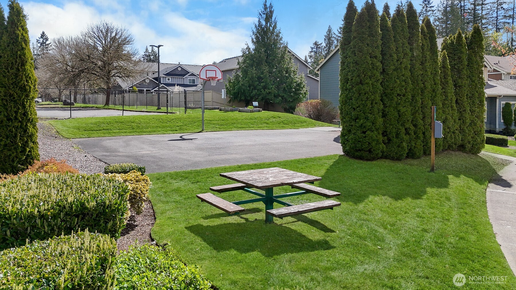 4359 Roxanna Loop SE, Lacey, WA 98503