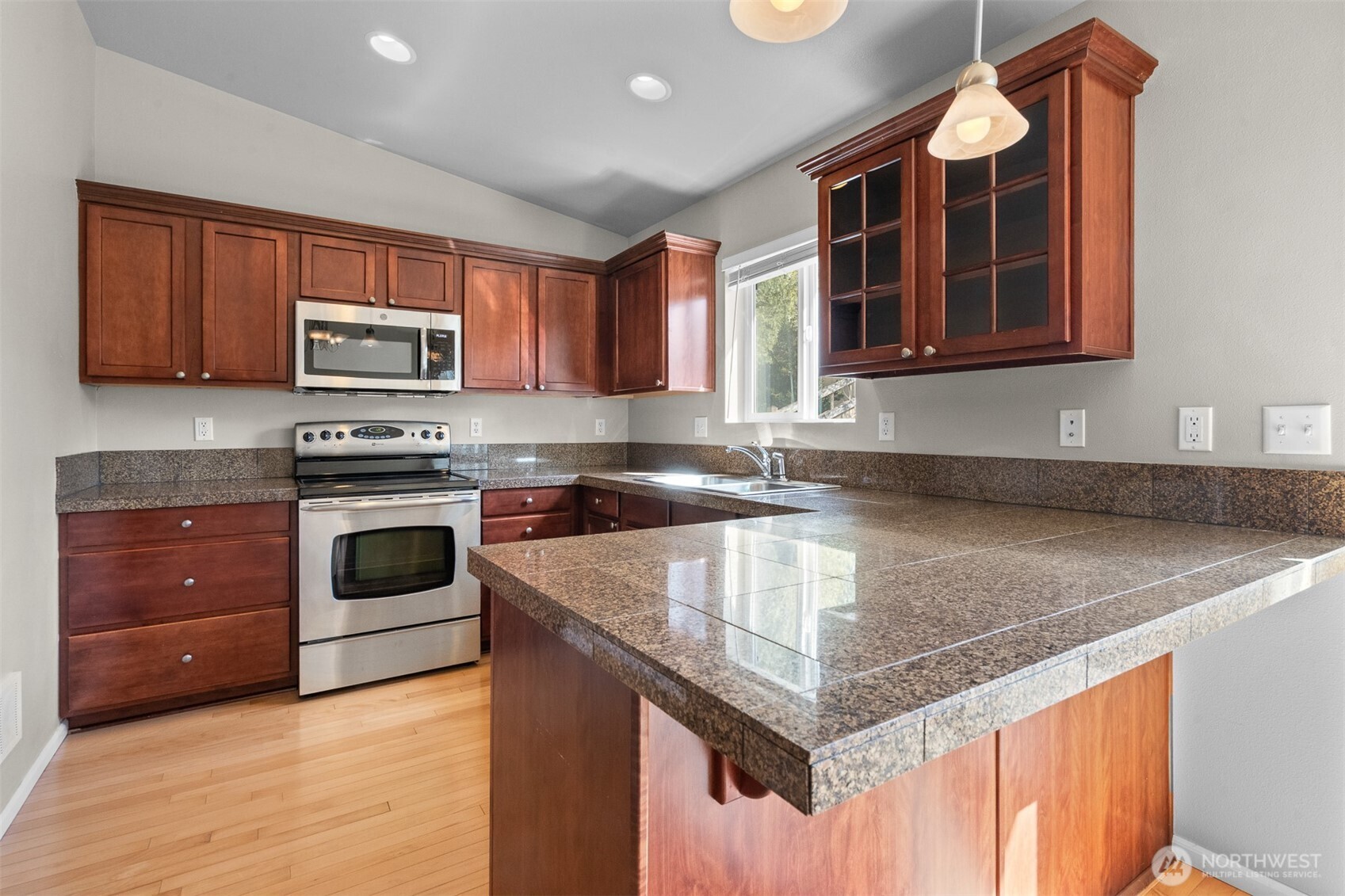 4359 Roxanna Loop SE, Lacey, WA 98503