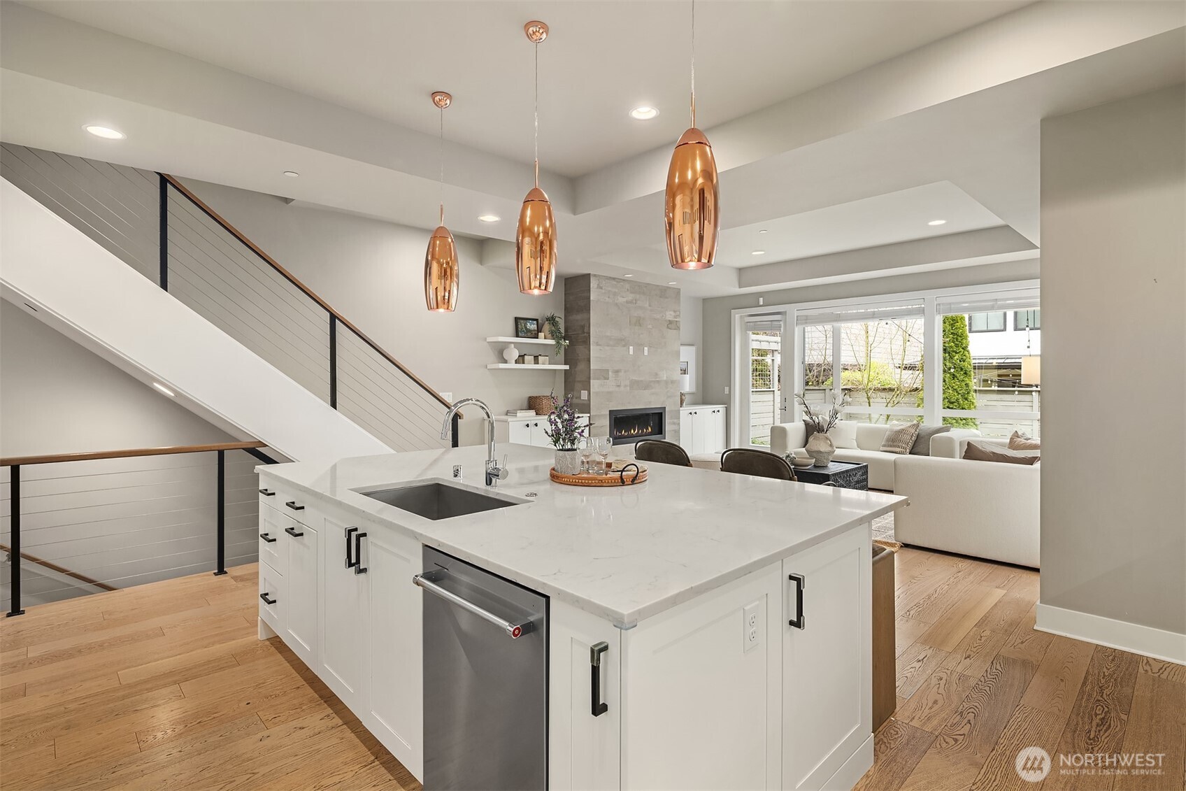 214 4th Court S #6, Kirkland, WA 98033
