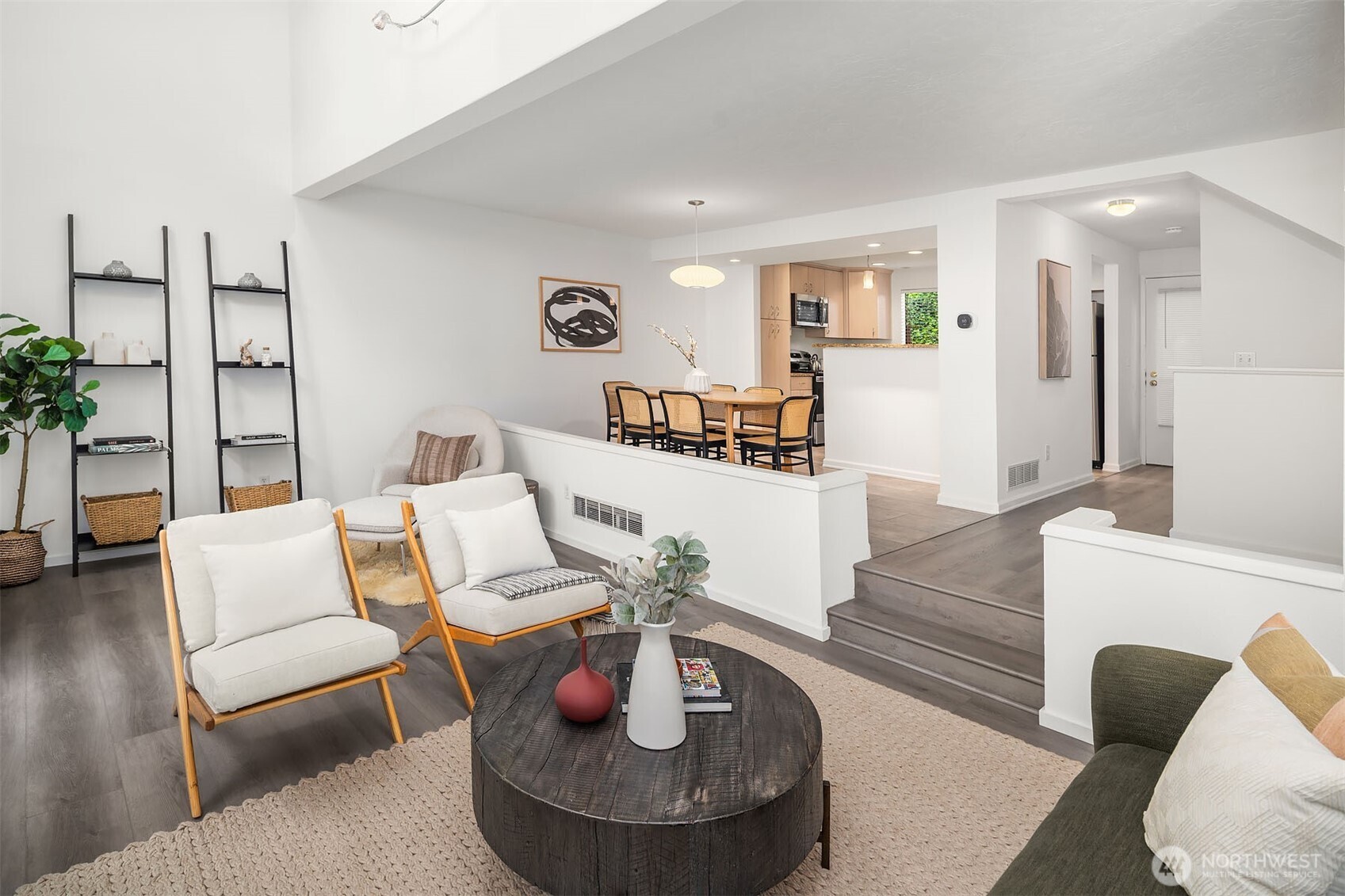 3506 108th Place NE #2, Bellevue, WA 98004