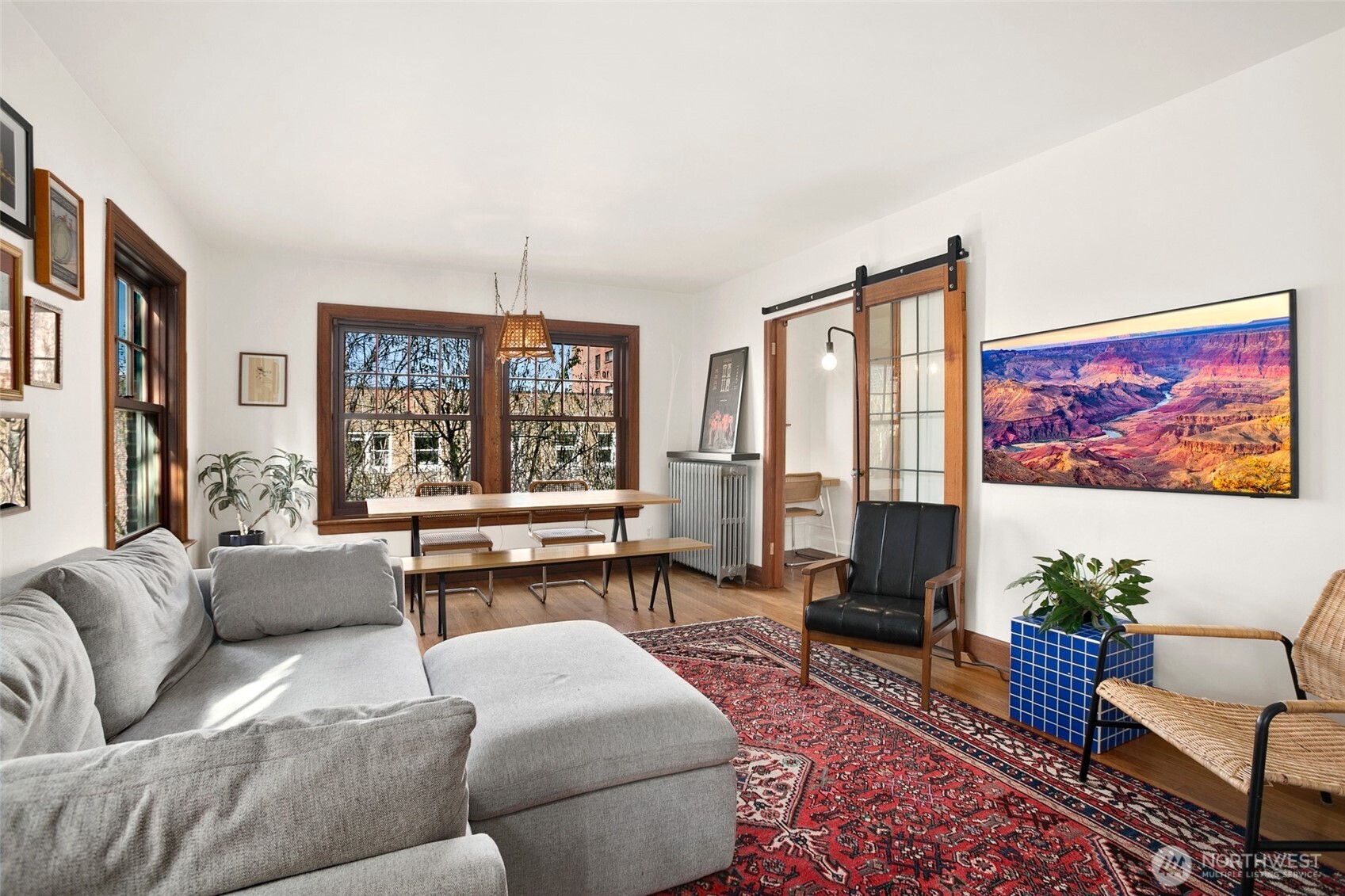 408 Bellevue Avenue E #302, Seattle, WA 98102