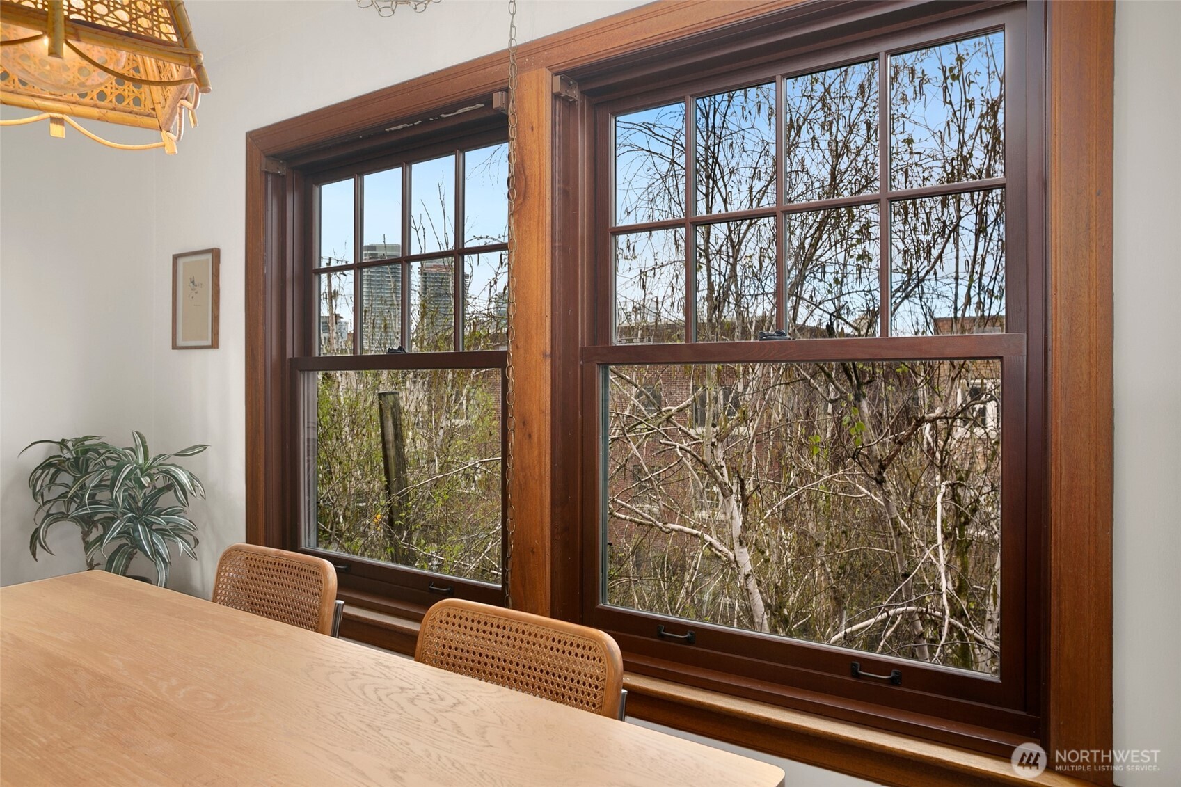 408 Bellevue Avenue E #302, Seattle, WA 98102