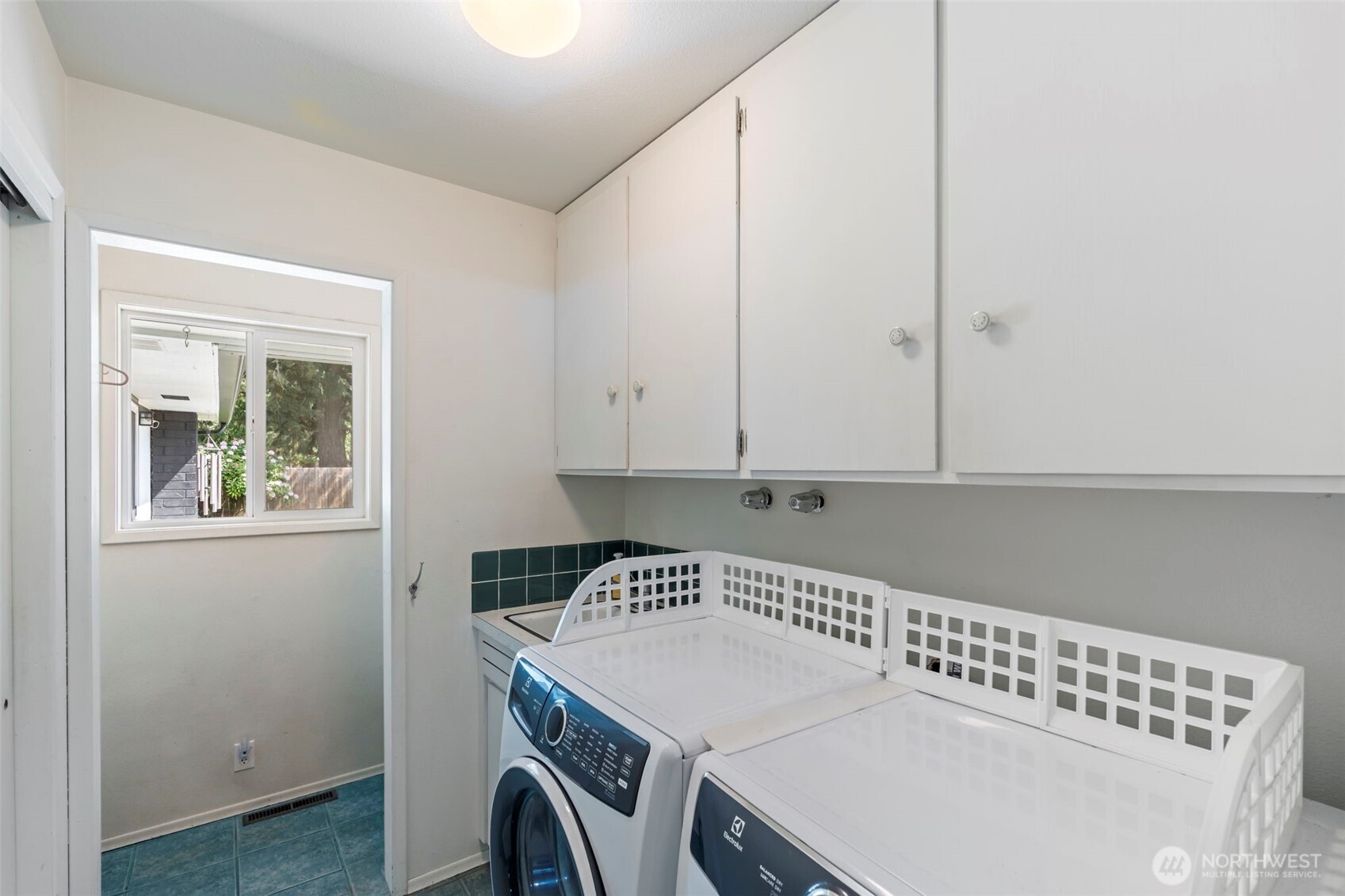 2314 Sirkka Street , Centralia, WA 98531