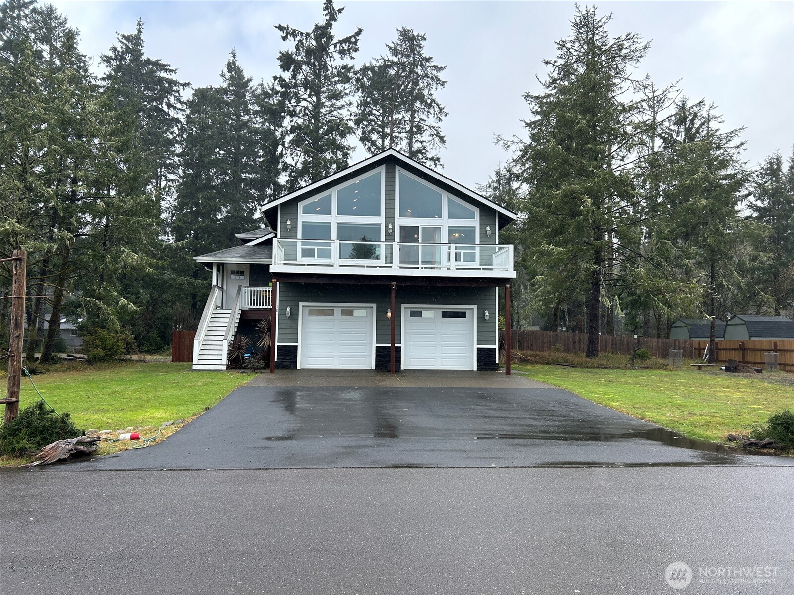 181 Sunrise Avenue SE, Ocean Shores, WA 98569-9509