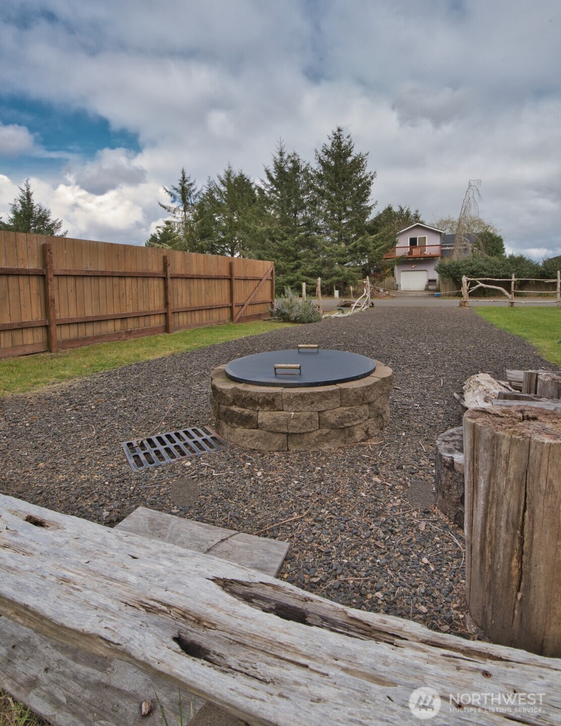 181 Sunrise Avenue SE, Ocean Shores, WA 98569-9509