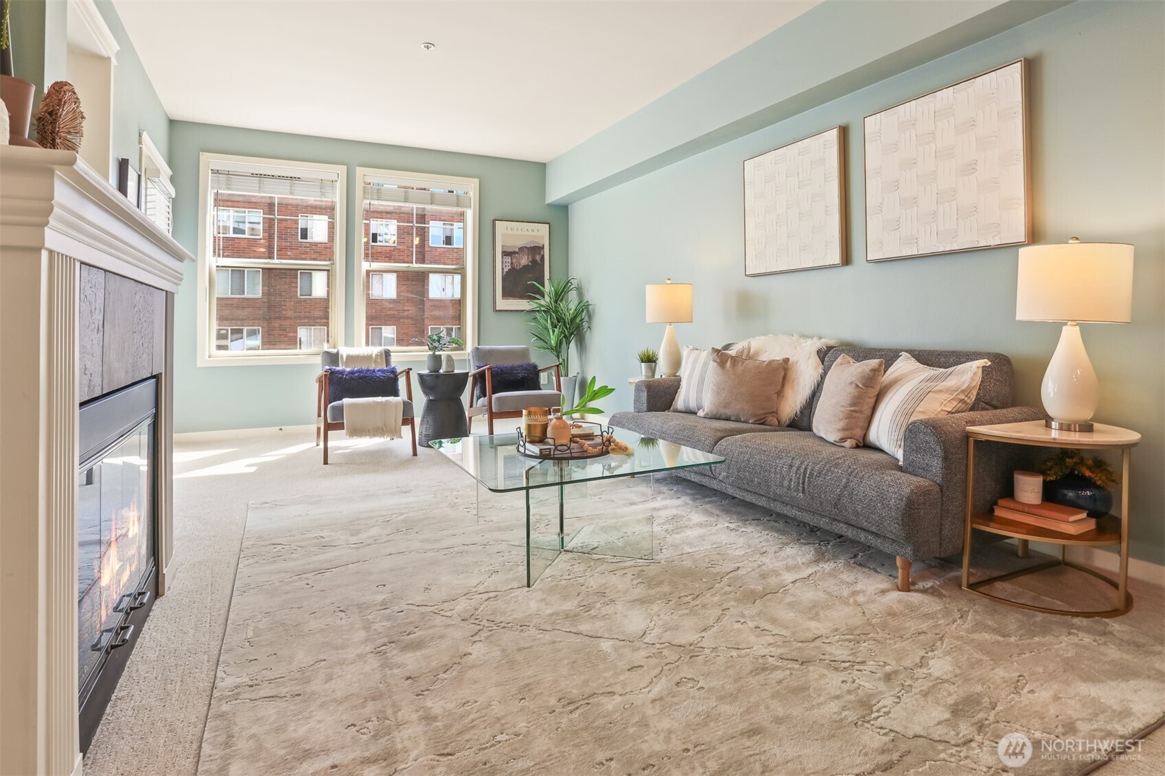 530 4th Avenue W #206, Seattle, WA 98119