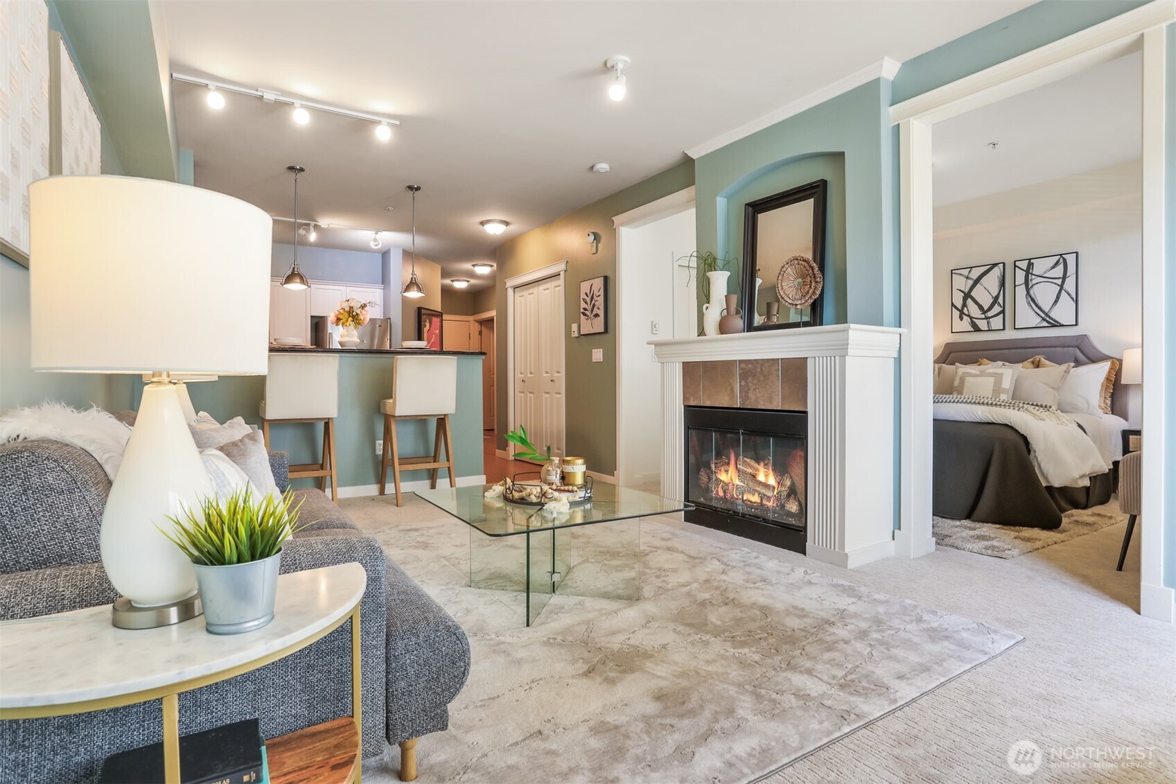 530 4th Avenue W #206, Seattle, WA 98119