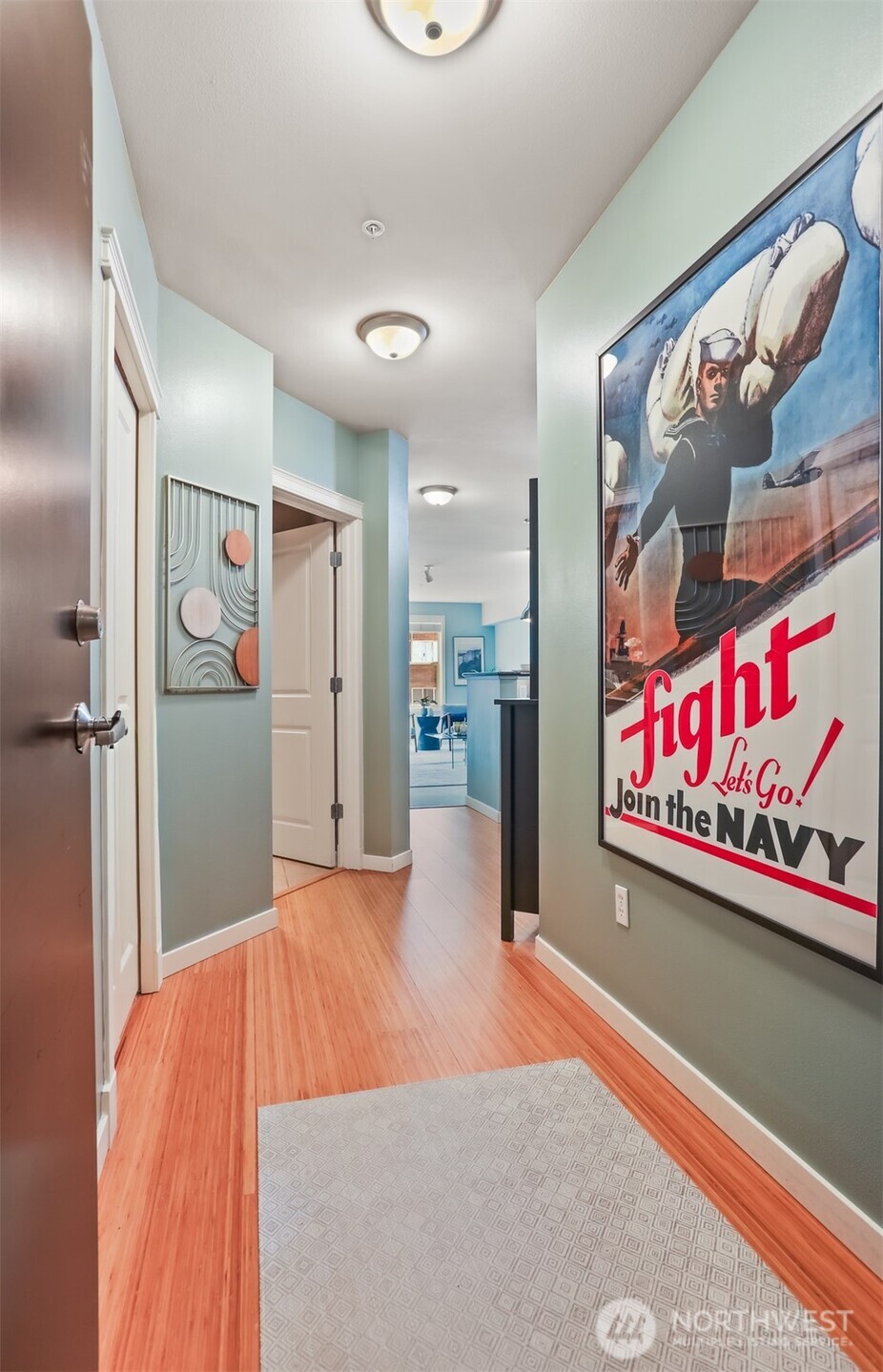 530 4th Avenue W #206, Seattle, WA 98119