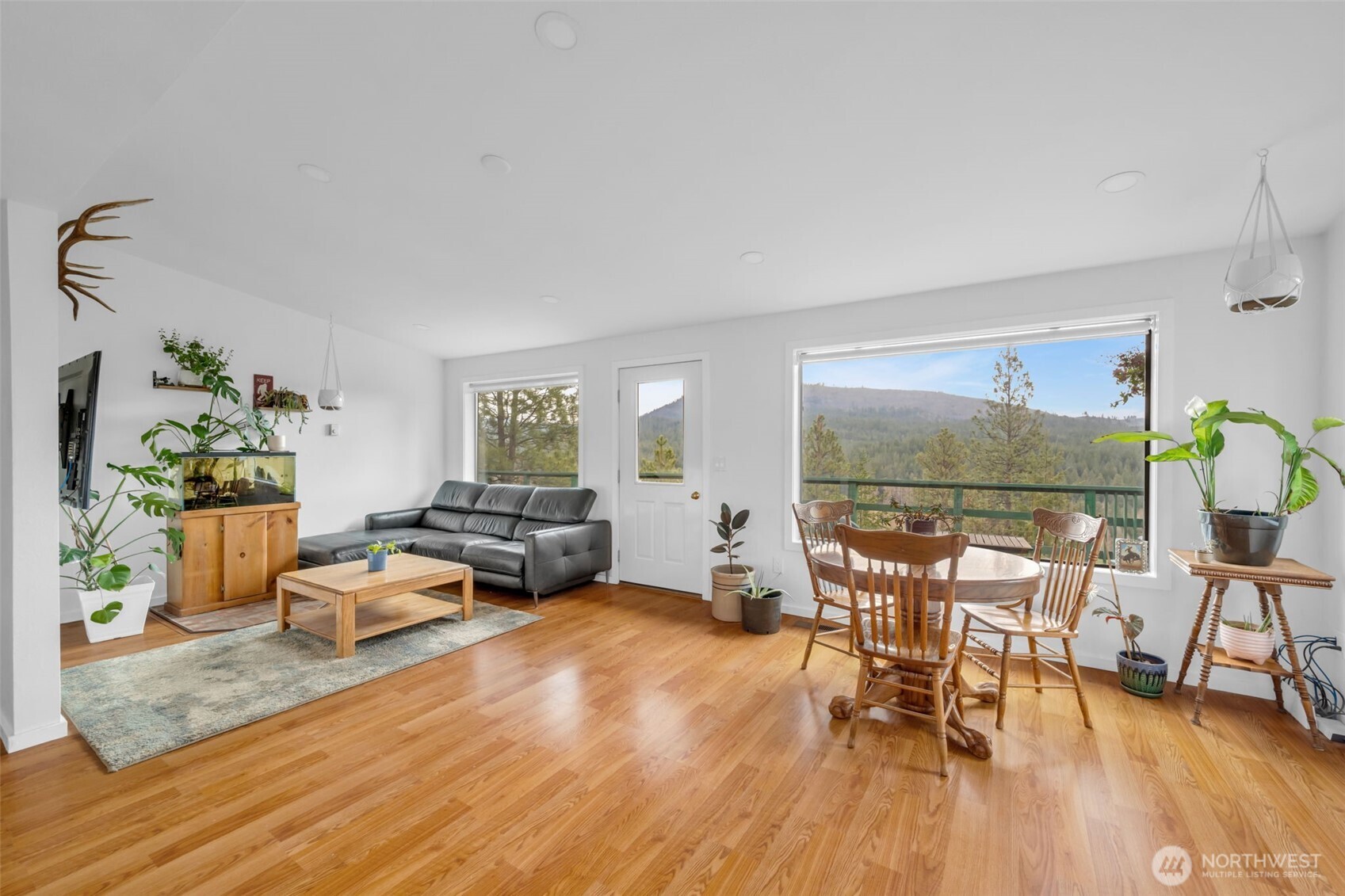 200 Teanaway Ridge Way , Cle Elum, WA 98922