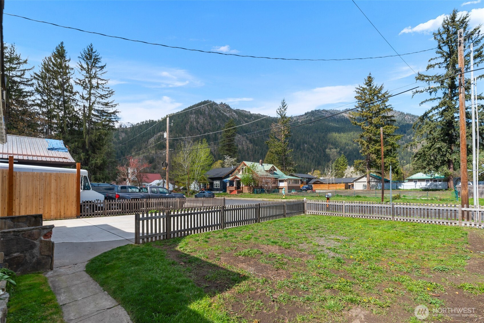 253 Benton Street , Leavenworth, WA 98826