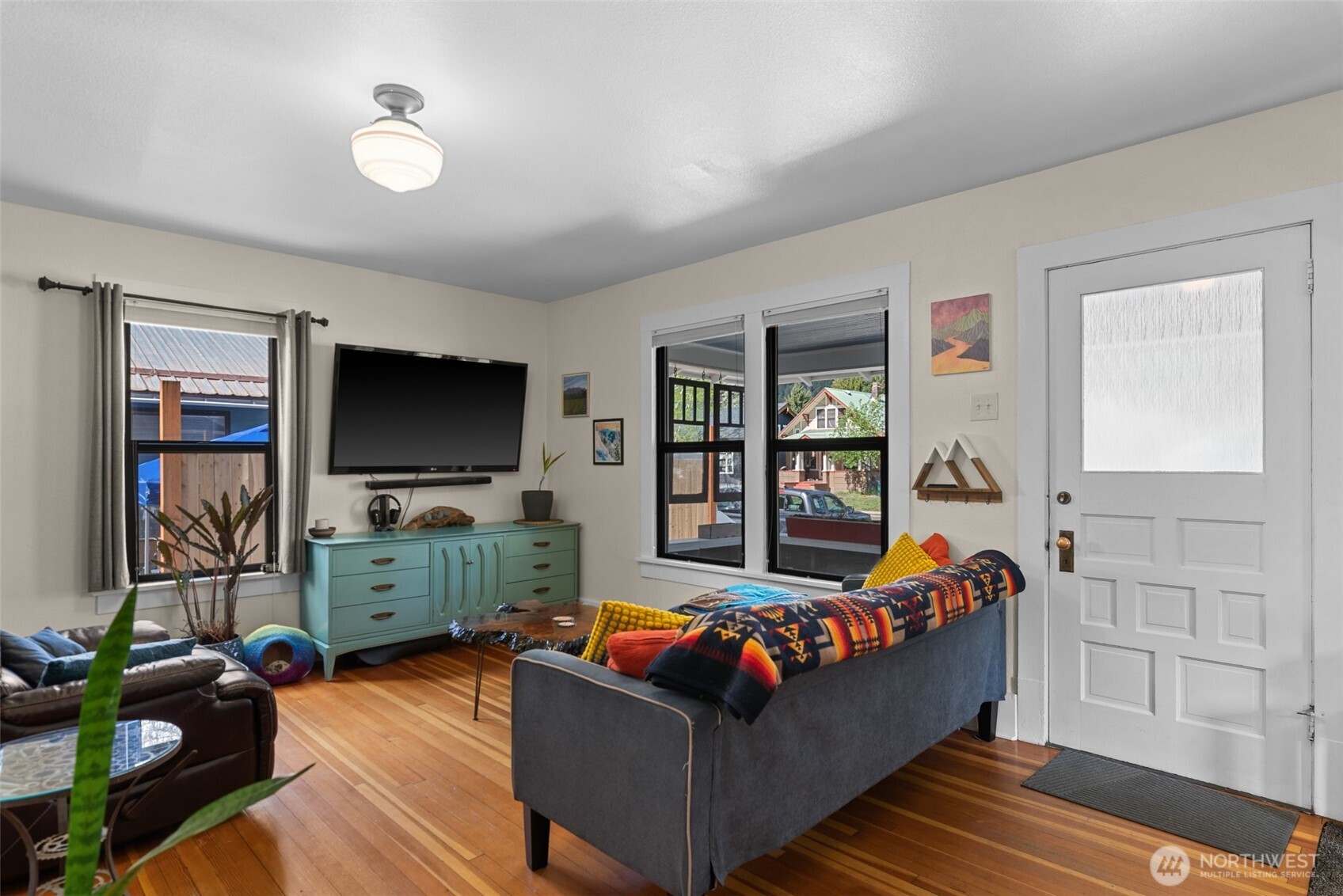 253 Benton Street , Leavenworth, WA 98826