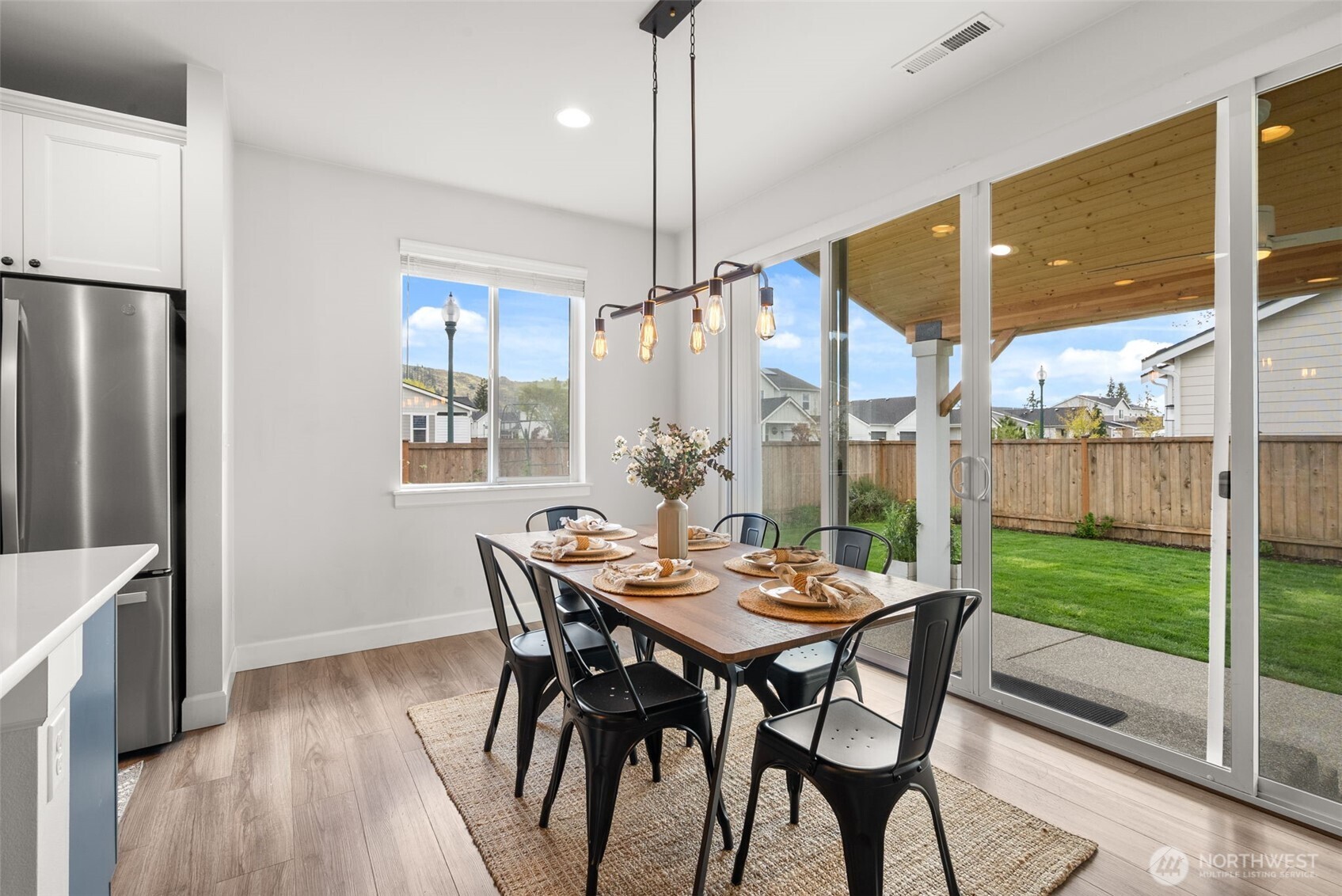 15696 Washington Street , Sumner, WA 98390
