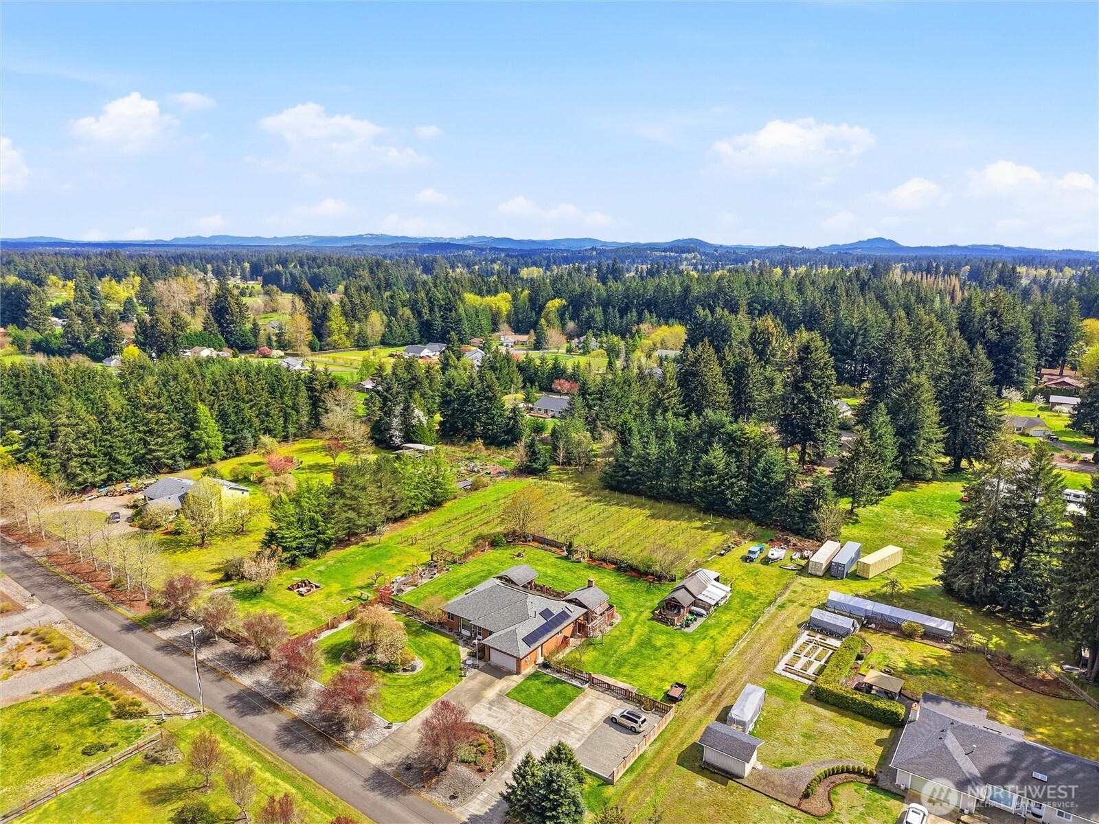 3135 74th Avenue SE, Olympia, WA 98501