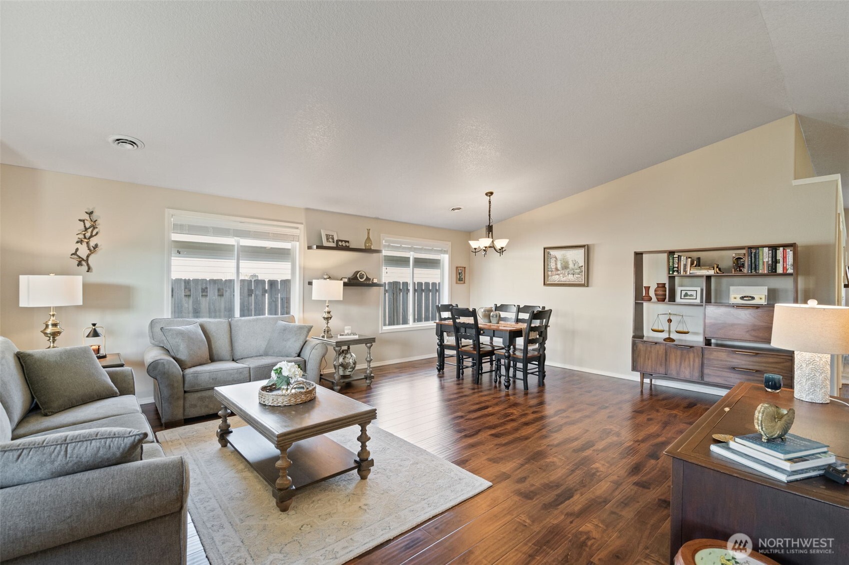 113 Rose Marie Drive , Chehalis, WA 98532