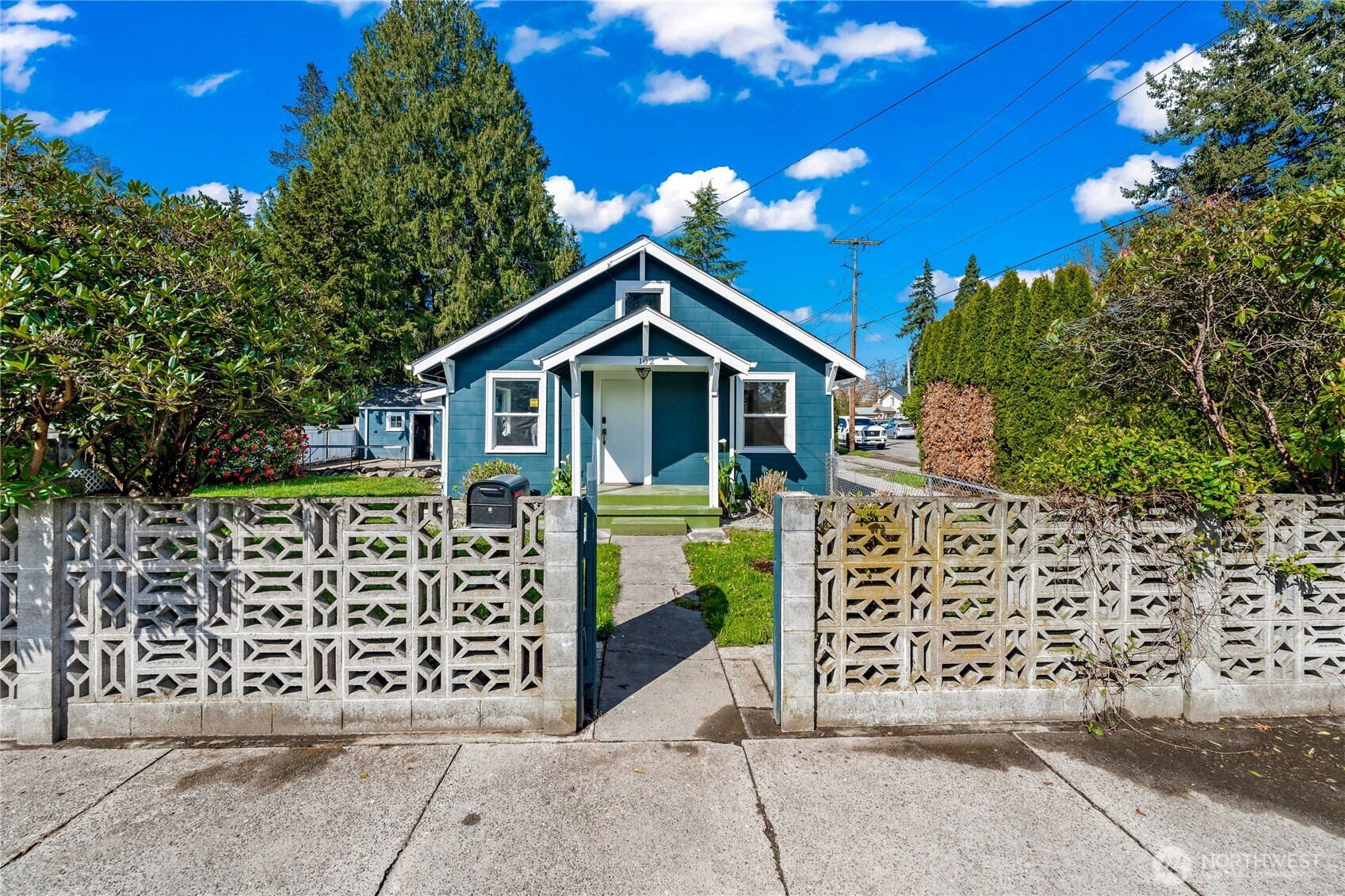 102 12th Street SW, Puyallup, WA 98371