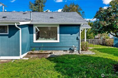 102 12th Street SW, Puyallup, WA 98371 - Photo 5