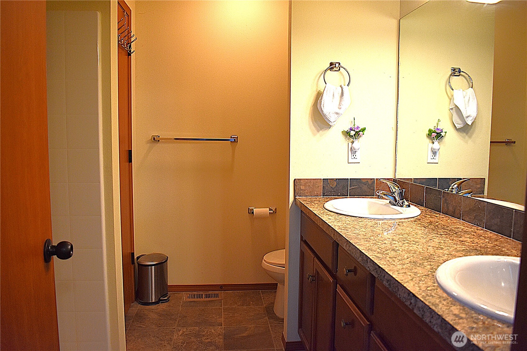 20236 White Rock Loop SW, Centralia, WA 98531