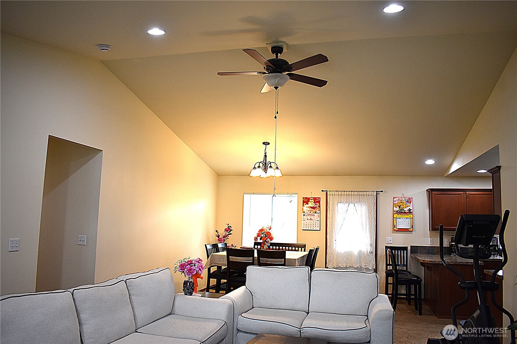 20236 White Rock Loop SW, Centralia, WA 98531