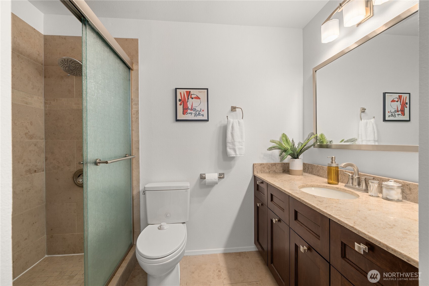 666 W Olympic Place #201, Seattle, WA 98119-3671