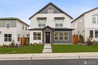 14523 204th Avenue E #904, Bonney Lake, WA 98391