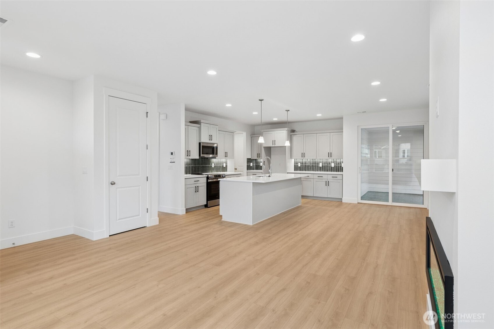 14523 204th Avenue E #904, Bonney Lake, WA 98391
