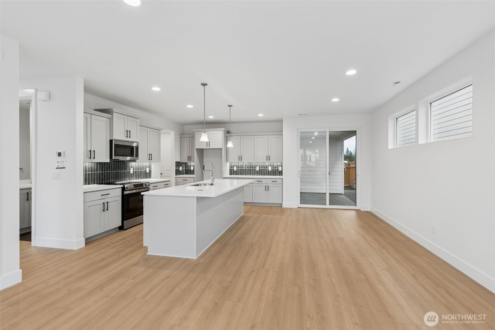 14523 204th Avenue E #904, Bonney Lake, WA 98391