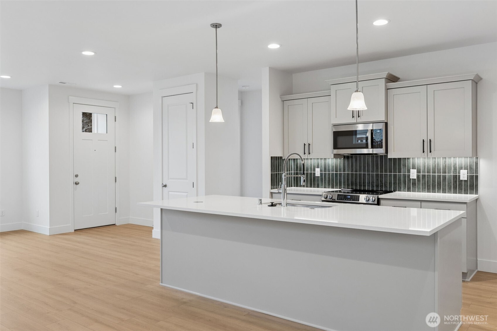 14523 204th Avenue E #904, Bonney Lake, WA 98391