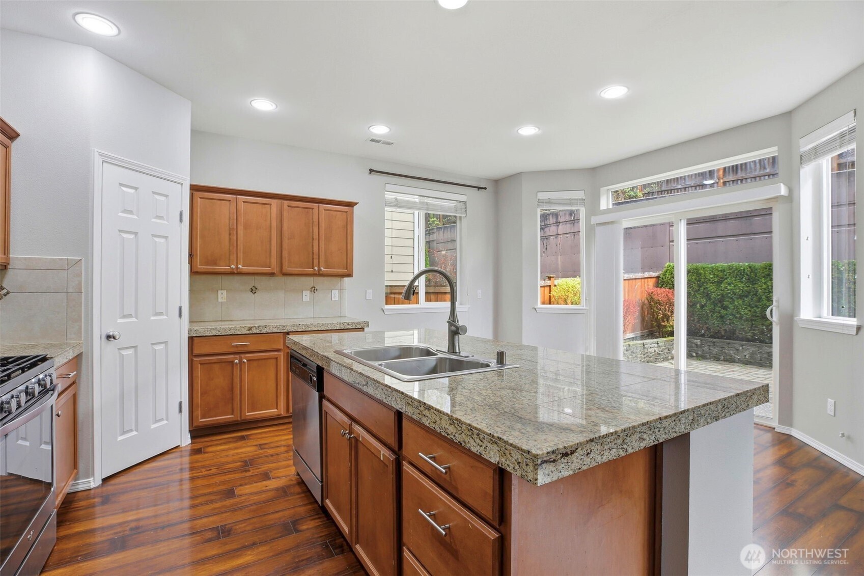 22825 42nd Drive SE, Bothell, WA 98021