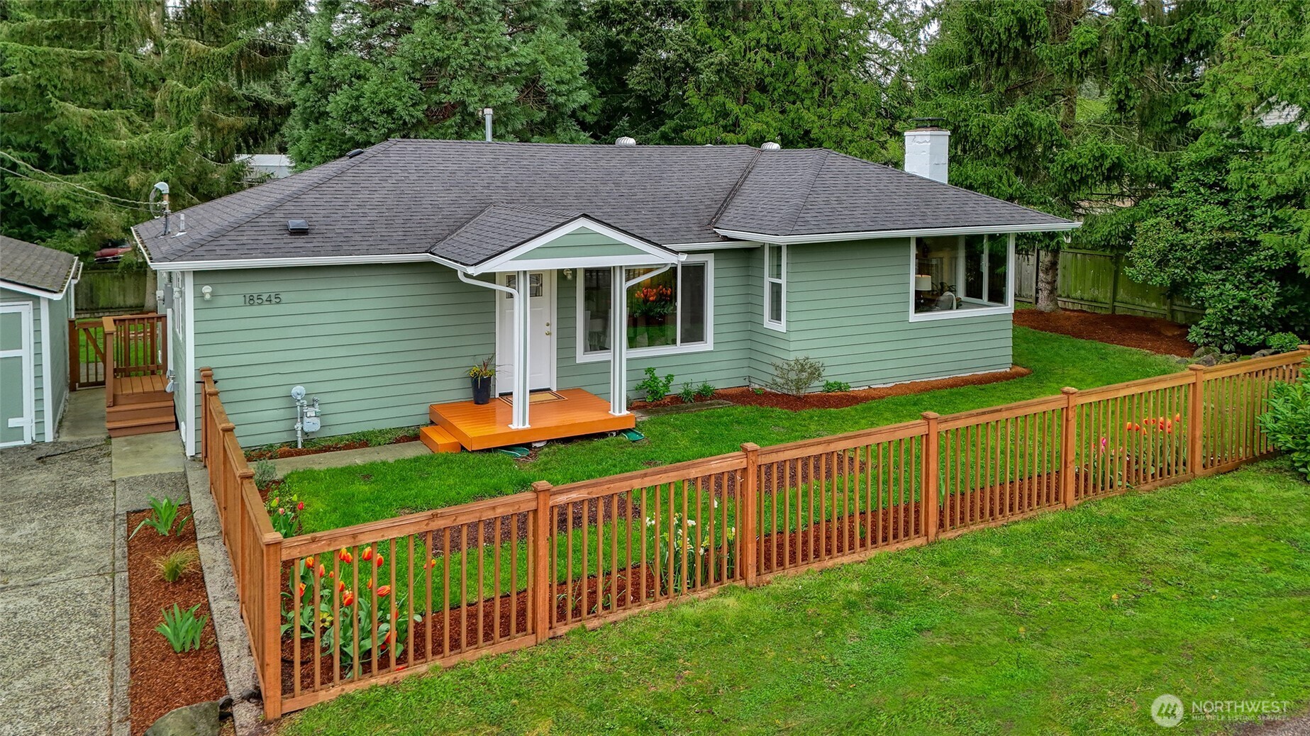 18545 Fremont Avenue N, Shoreline, WA 98133