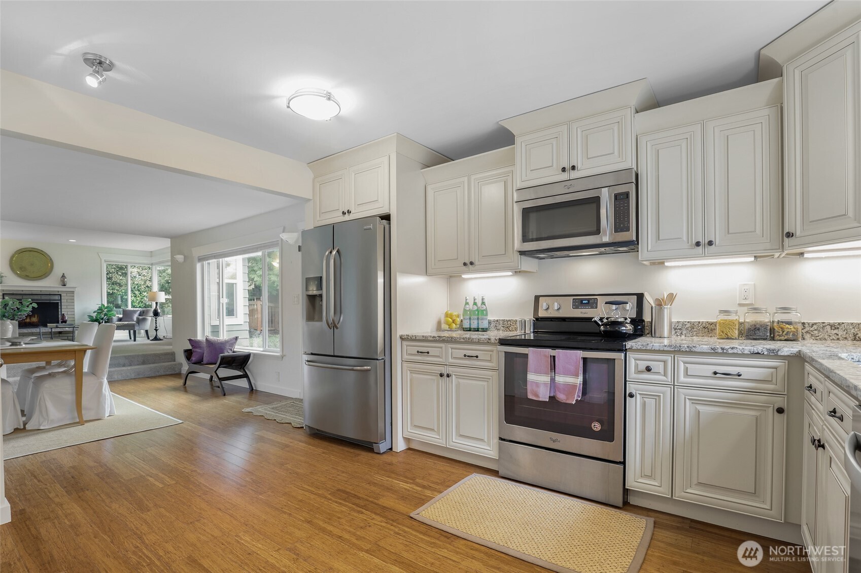 18545 Fremont Avenue N, Shoreline, WA 98133
