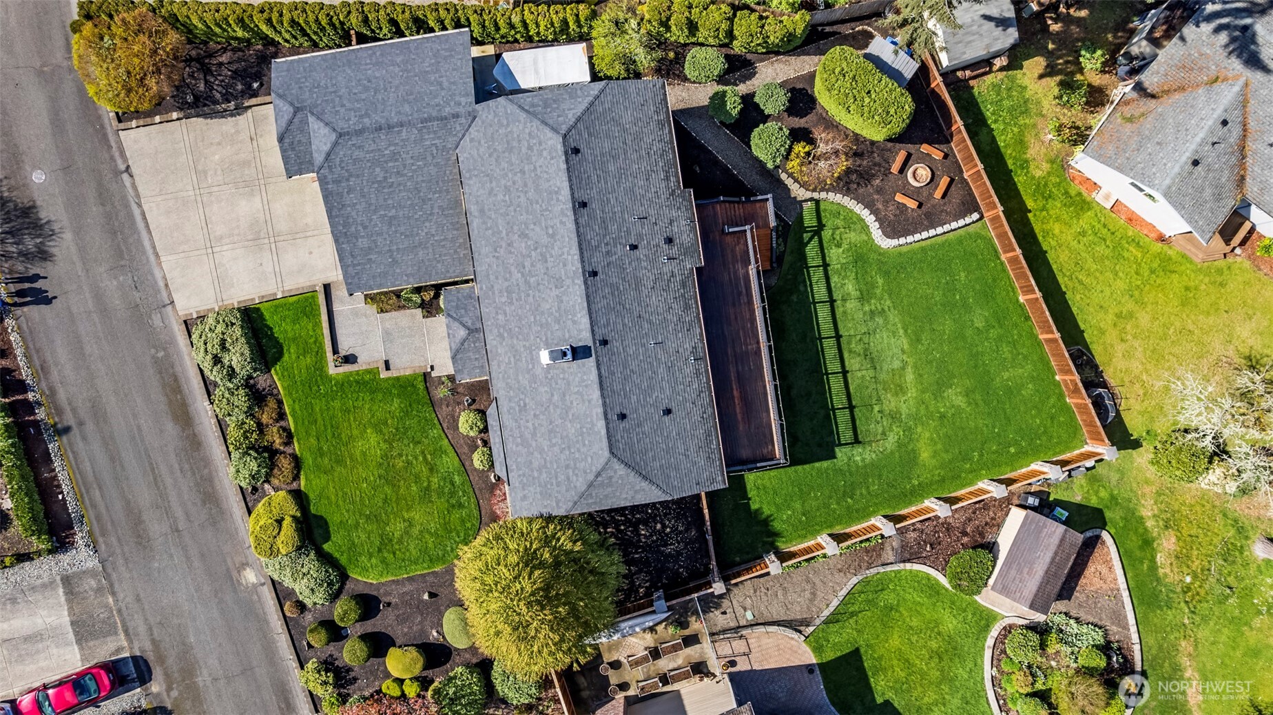 7901 Sapphire Drive SW, Lakewood, WA 98498