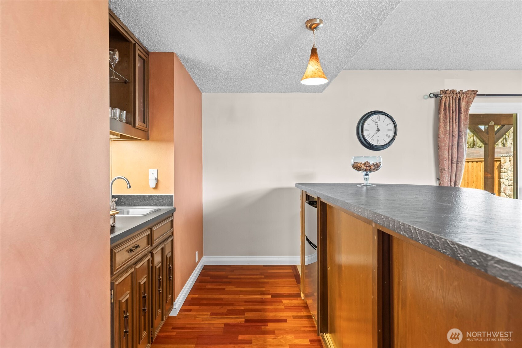 7901 Sapphire Drive SW, Lakewood, WA 98498