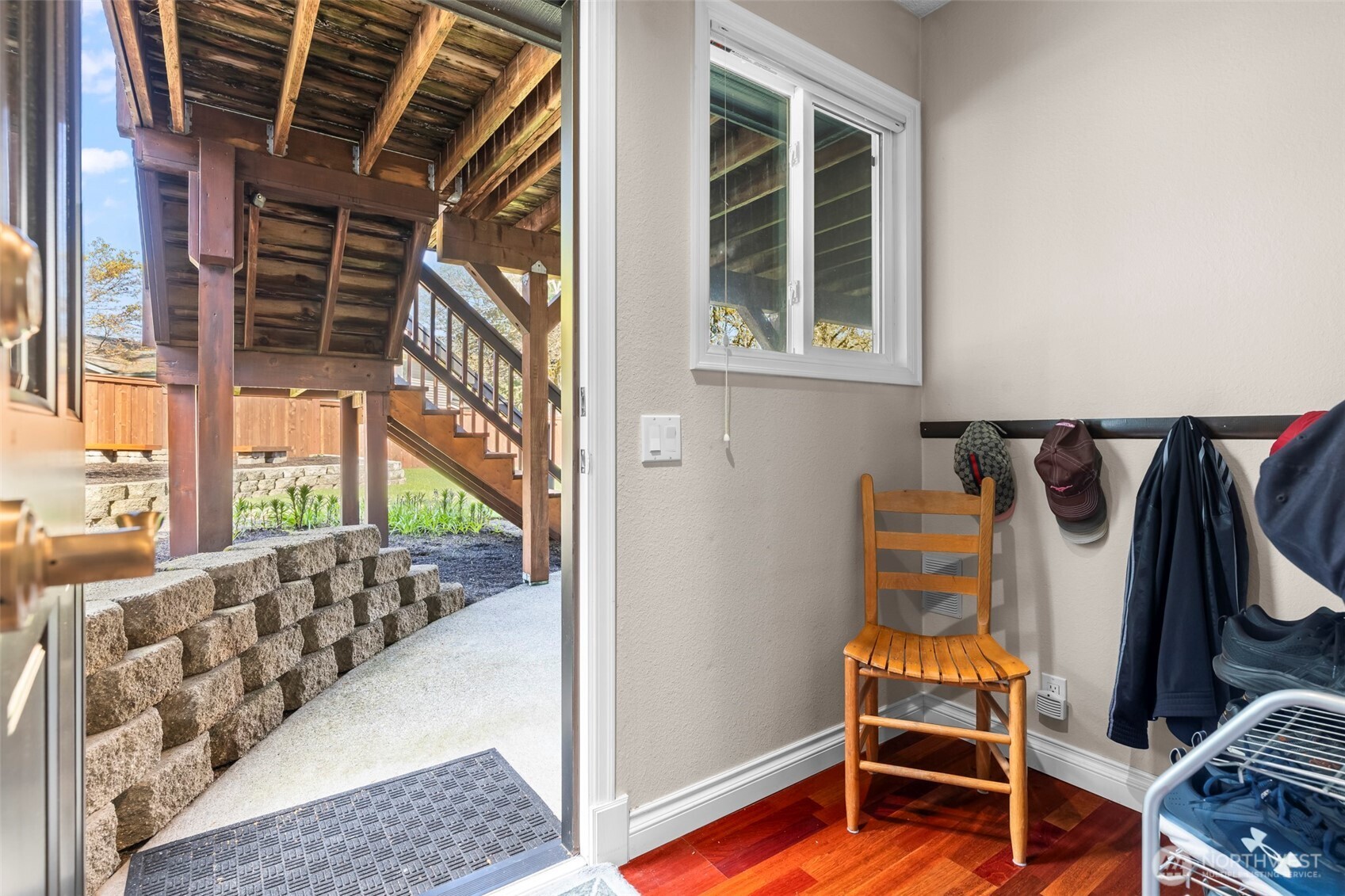 7901 Sapphire Drive SW, Lakewood, WA 98498