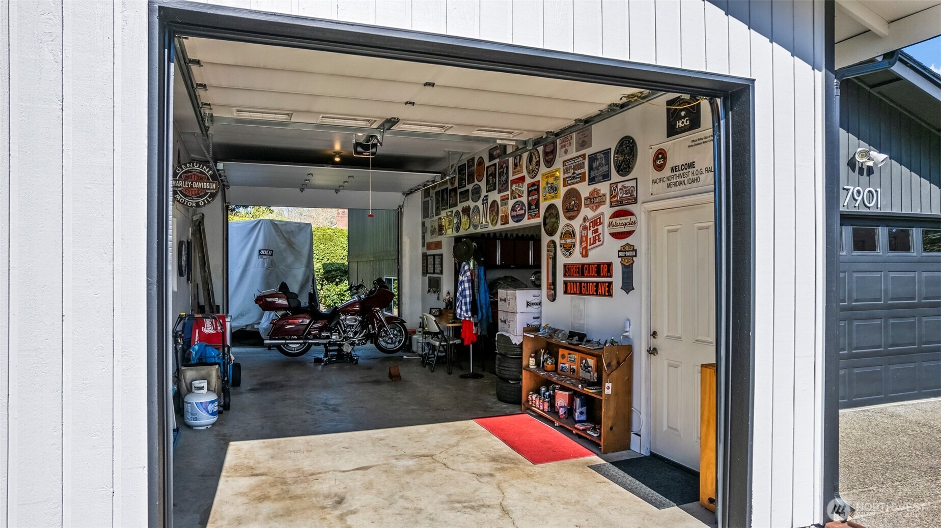 7901 Sapphire Drive SW, Lakewood, WA 98498