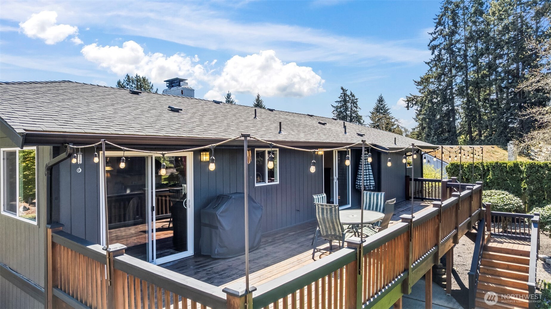 7901 Sapphire Drive SW, Lakewood, WA 98498