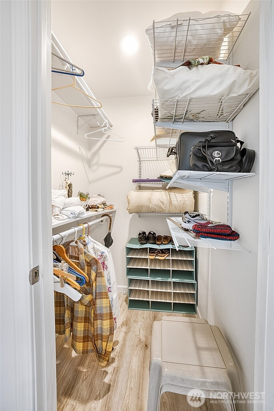 376 Sand Dune Avenue SW, Ocean Shores, WA 98569