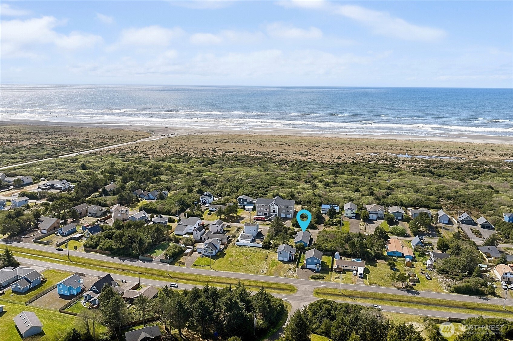 376 Sand Dune Avenue SW, Ocean Shores, WA 98569